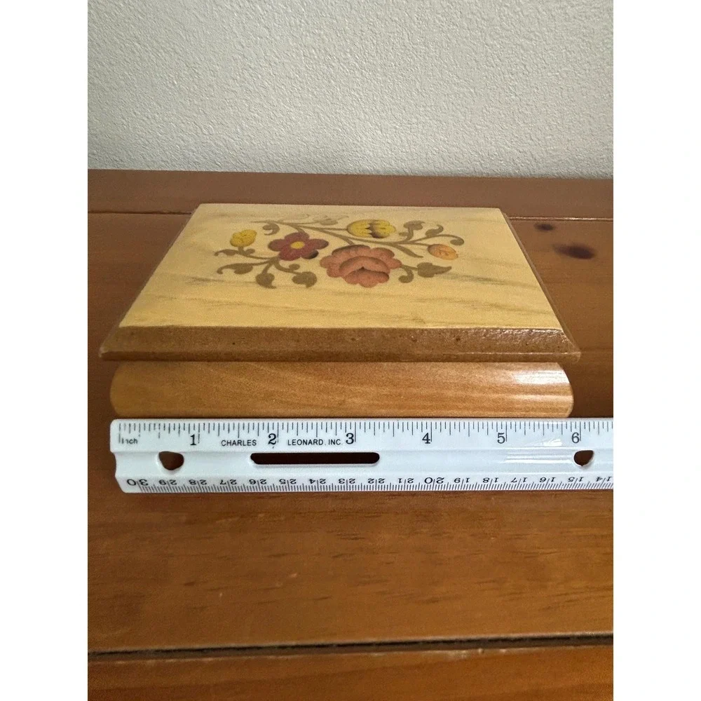 Intarsitalia‎ Vintage Wood Inlay Jewelry keepsake Made In Italy